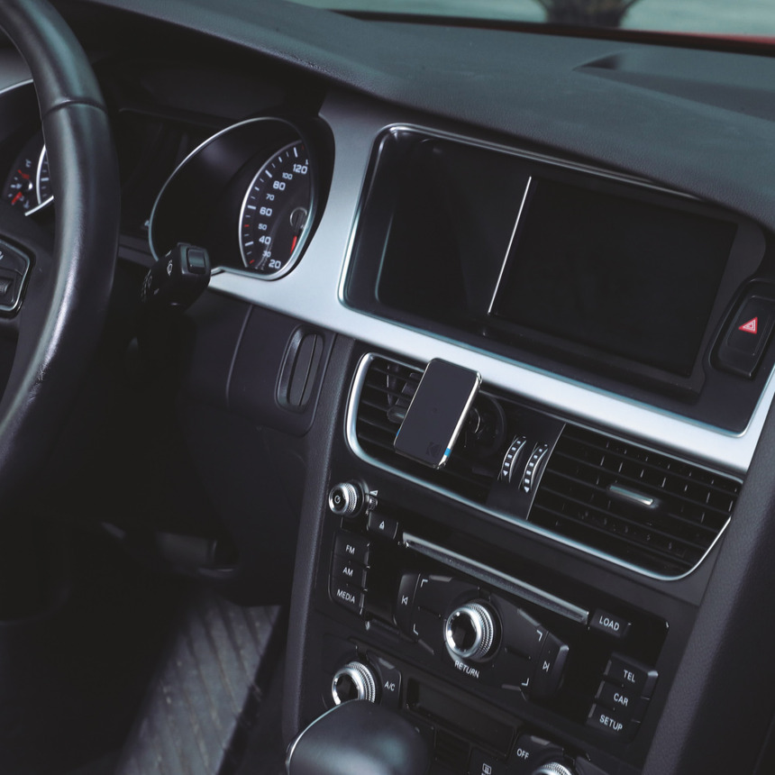 Автомобильное зарядное устройство KODAK для телефона, беспроводное, магнитное UC102