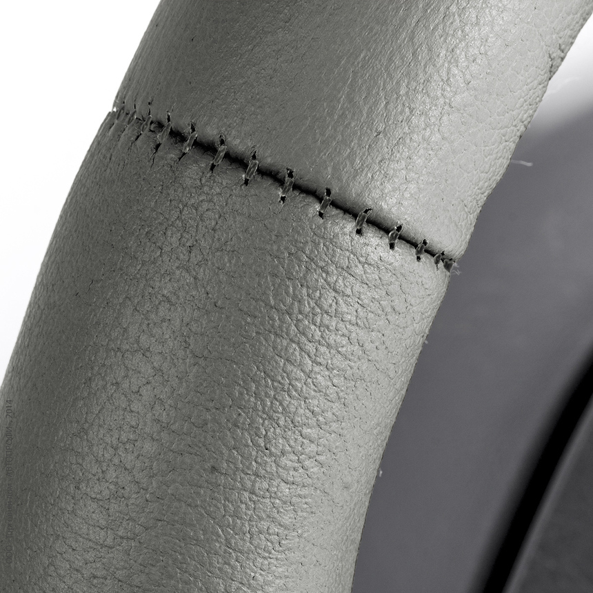 Оплётка для перетяжки руля AUTOPROFI SAM-200 BK (M)