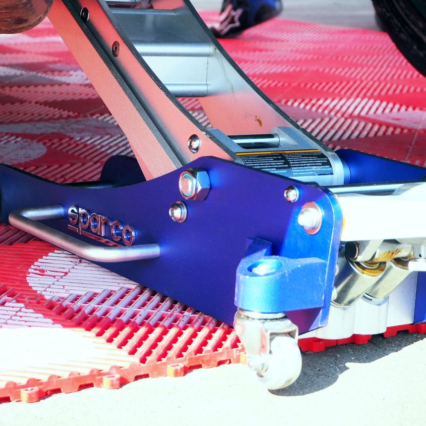 Домкрат подкатной (3 тонны) SPARCO SPC/DP-30 AL