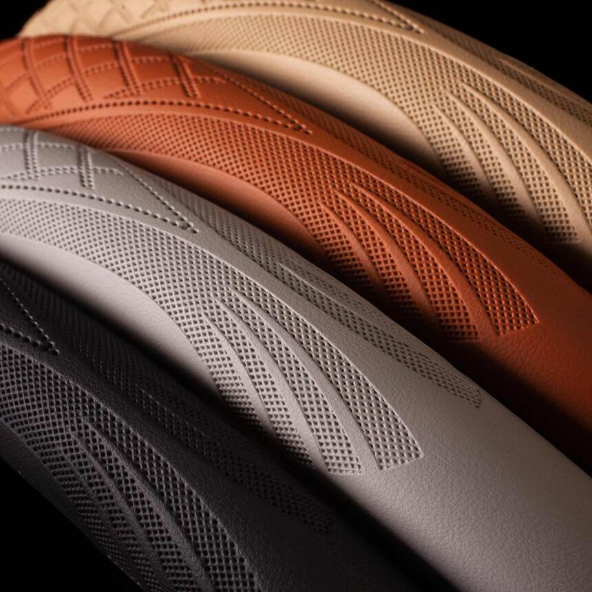 Кожаная оплётка на руль Car Performance, экокожа CP-2010 GY (XXL)