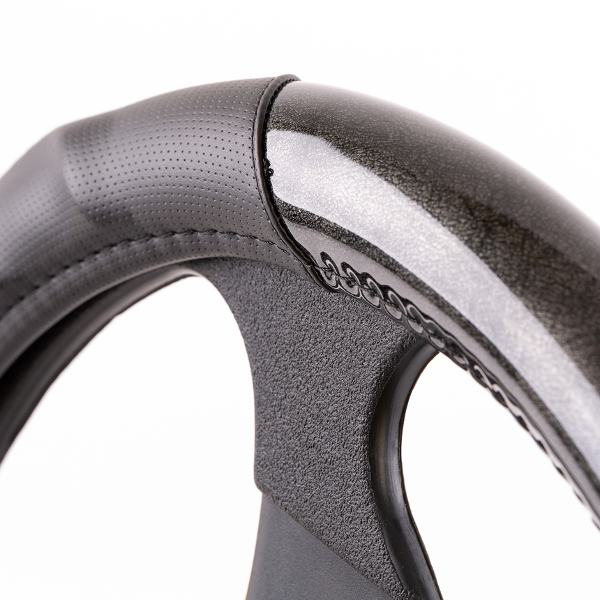 Оплётка руля AUTOPROFI из экокожи AP-1944 BK/GUN METAL (M)