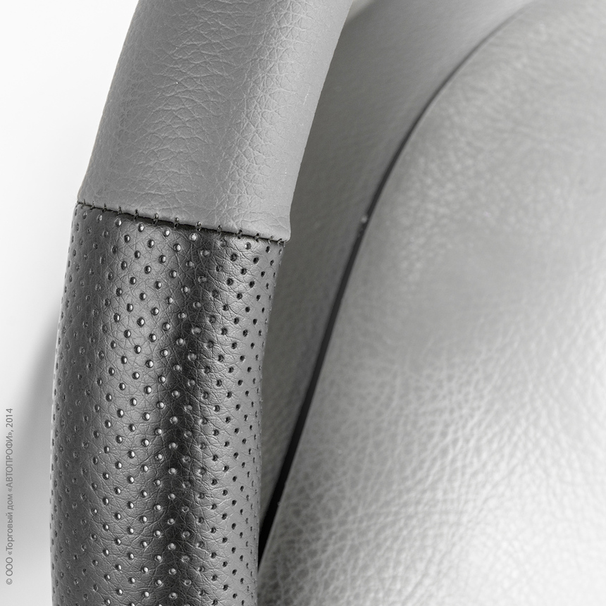 Оплётка для перетяжки руля AUTOPROFI SAM-100 BK/GY (M) Оплётка для перетяжки руля AUTOPROFI SAM-100 BK/GY (M)