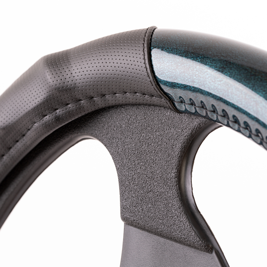 Оплётка руля AUTOPROFI из экокожи AP-1944 BK/BL (M)